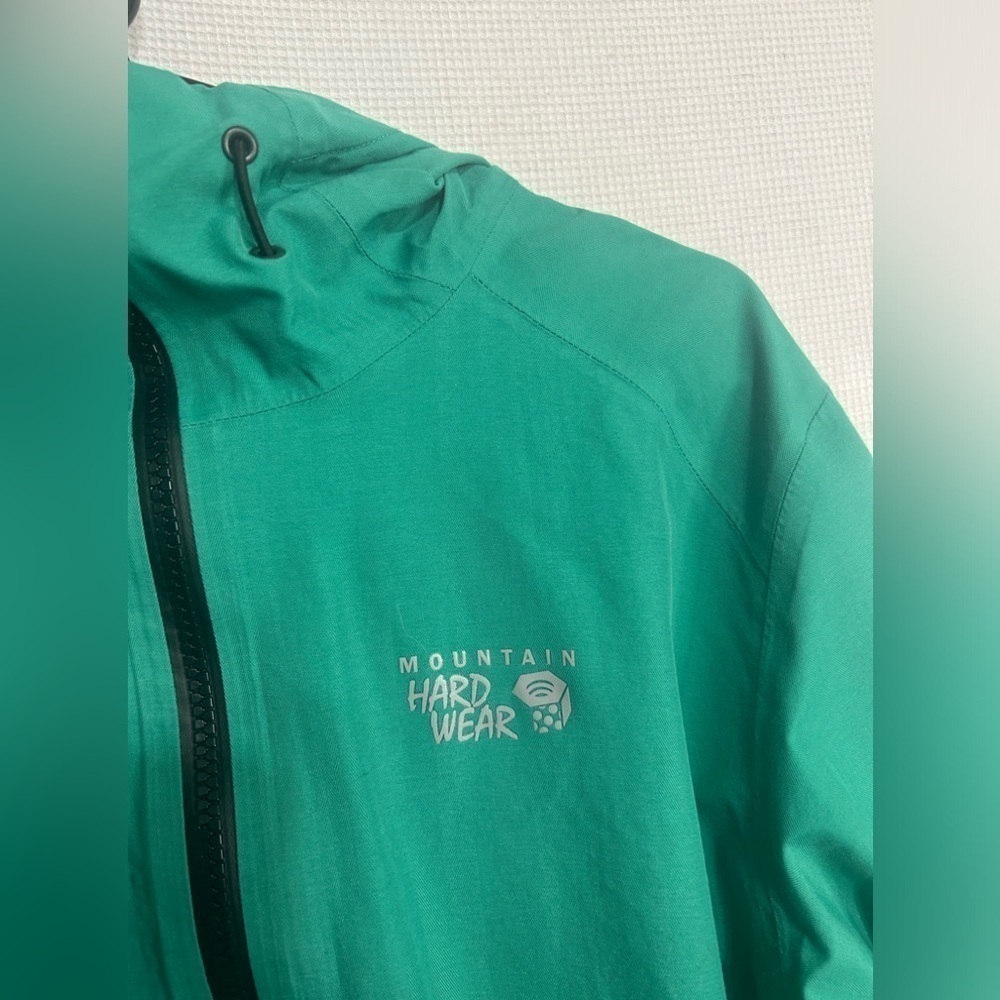 Mountain hardwear women’s windbreaker jacket - Picture 2 of 6
